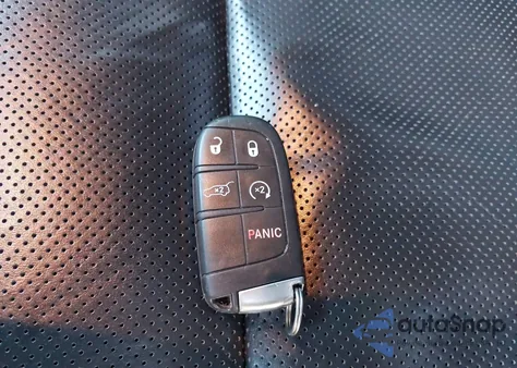 2016 Jeep Grand Cherokee Limited z USA, uszkodzony, nr VIN 1C4RJFBG2GC498826